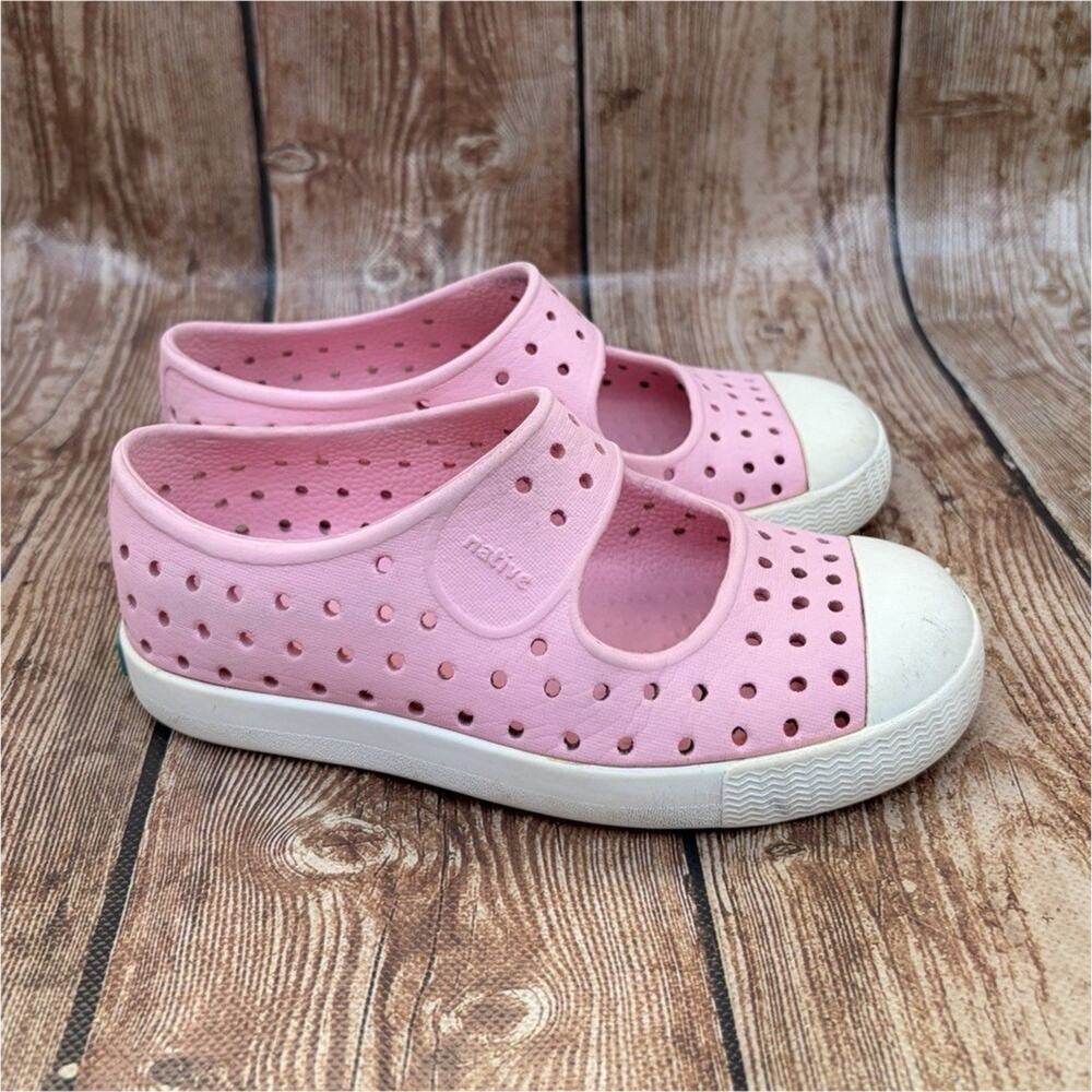 Native Pink/White Perforated Mary Jane Slip-On Girls Casual Shoes, US 9